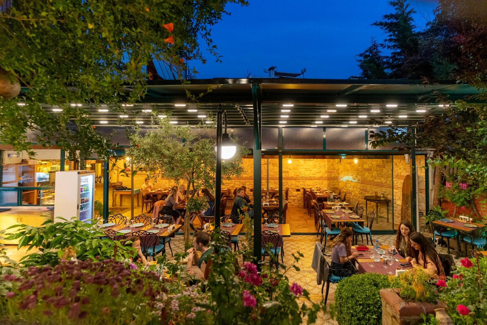 Olive Garden Apart Hotel Estambul Exterior foto